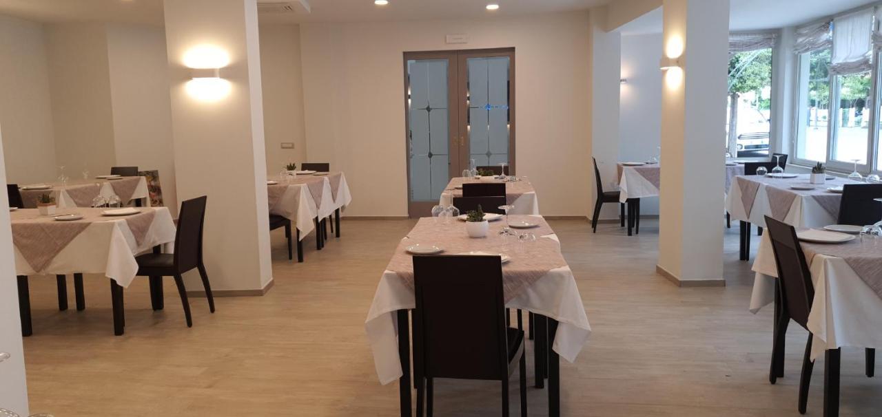 Miga Hotel Grado Centro ภายนอก รูปภาพ