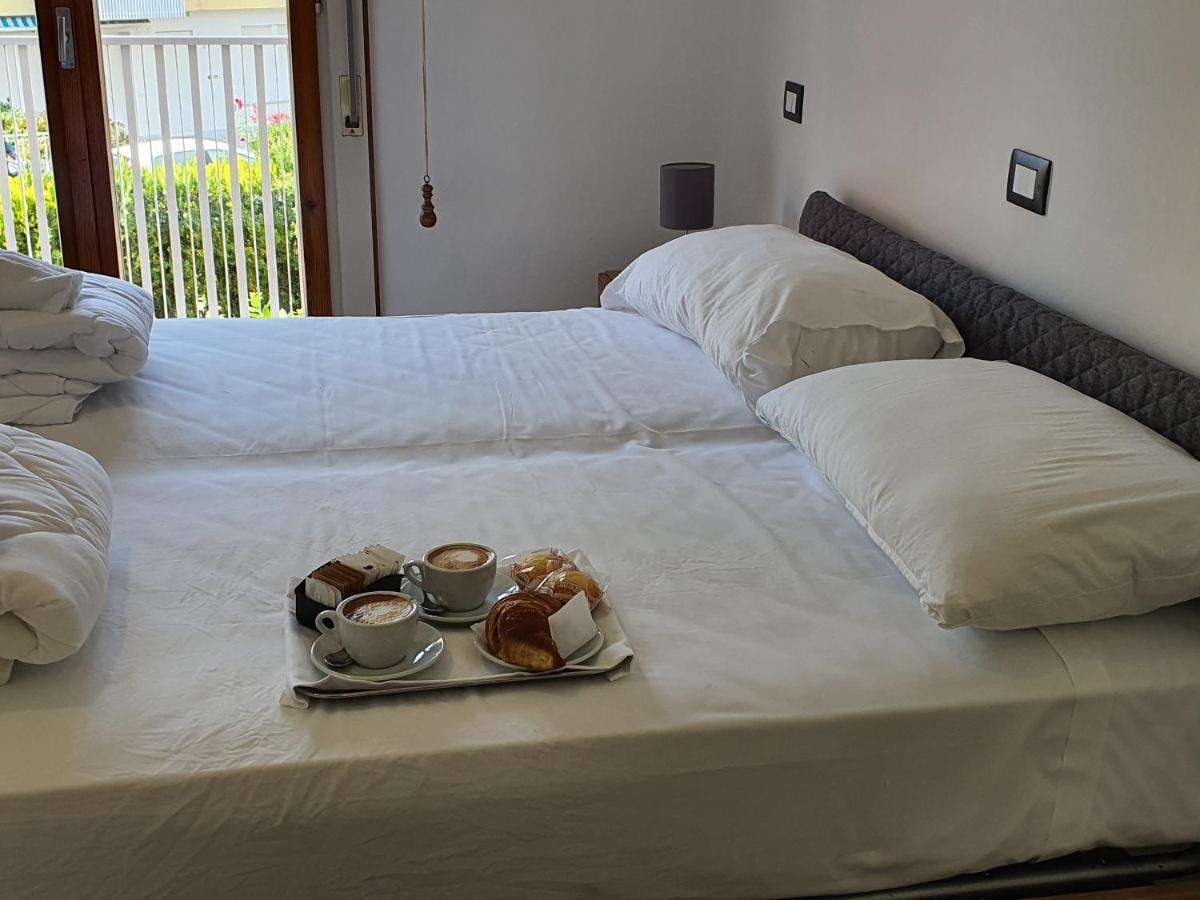 Miga Hotel Grado Centro ภายนอก รูปภาพ